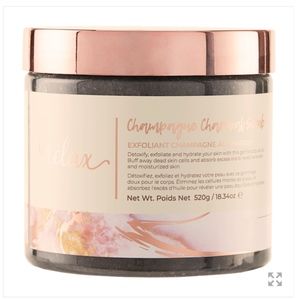 New Manna Kadar Champagne Charcoal Body Scrub